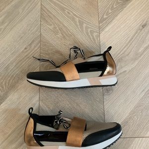 Steve Madden Sneaker Tennis Shoes 7.5 Pink